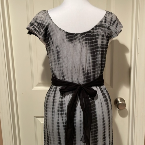 Tie dye Maxi Dress With Belt Flutter Sleeves Black Gray Size M - Picture 5 of 9